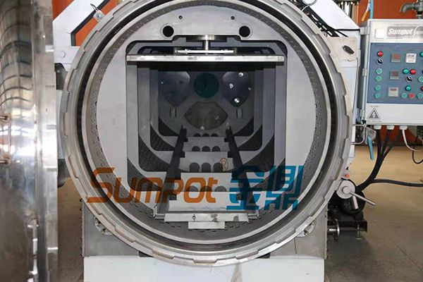 Работа автоклава на территории заказчика